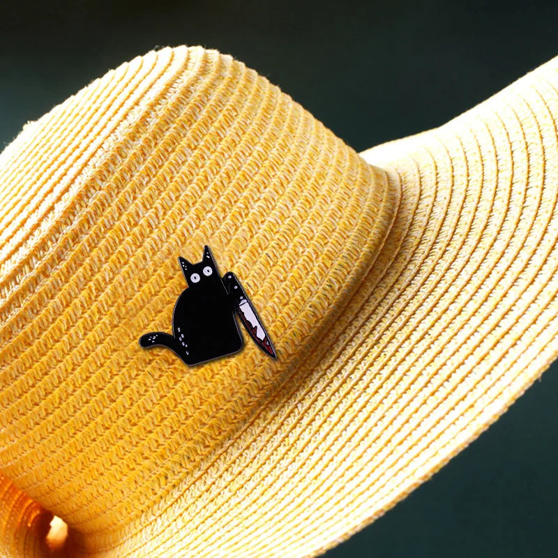 Black-Cat-Slasher Emaille Pin 2,6cm - lfhm.de